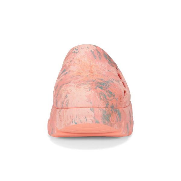 Women's Bryce Slip-on Closed Toe Casual Clogs