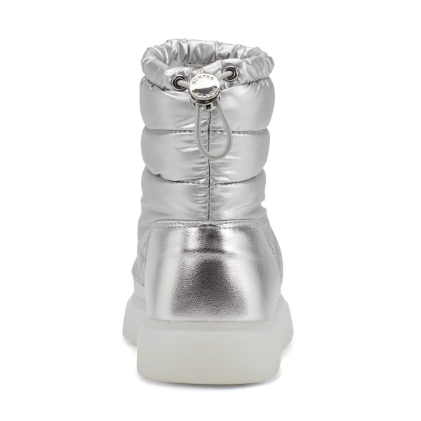 Big Kids Cuddle Lug Sole Insulated Waterproof Snow Booties